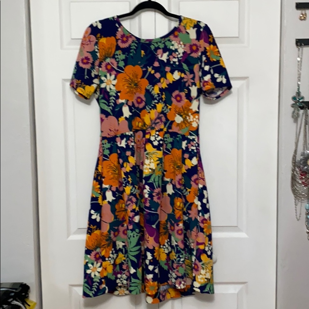 LuLaRoe Amelia